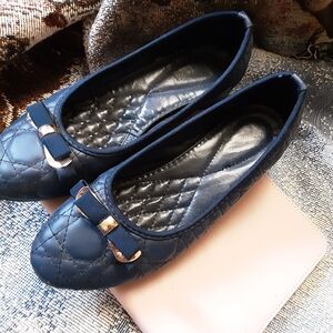 Elegant Navy Quilted Ballet Flats